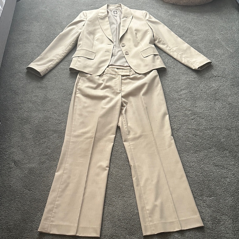 Anne Klein Suit Light Tan 8P